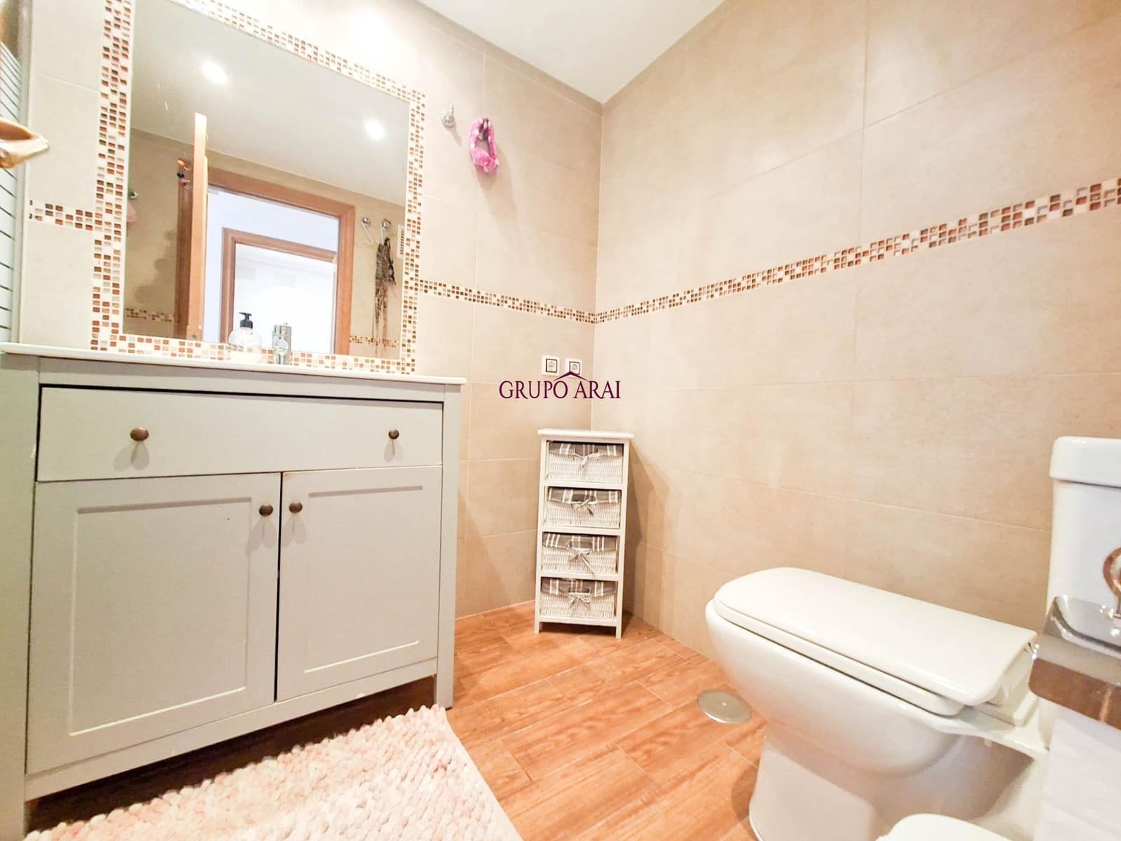 Piso de 3 habitaciones en Playa de San Juan en venta con piscina - 429.000 € (Ref: 9627782)