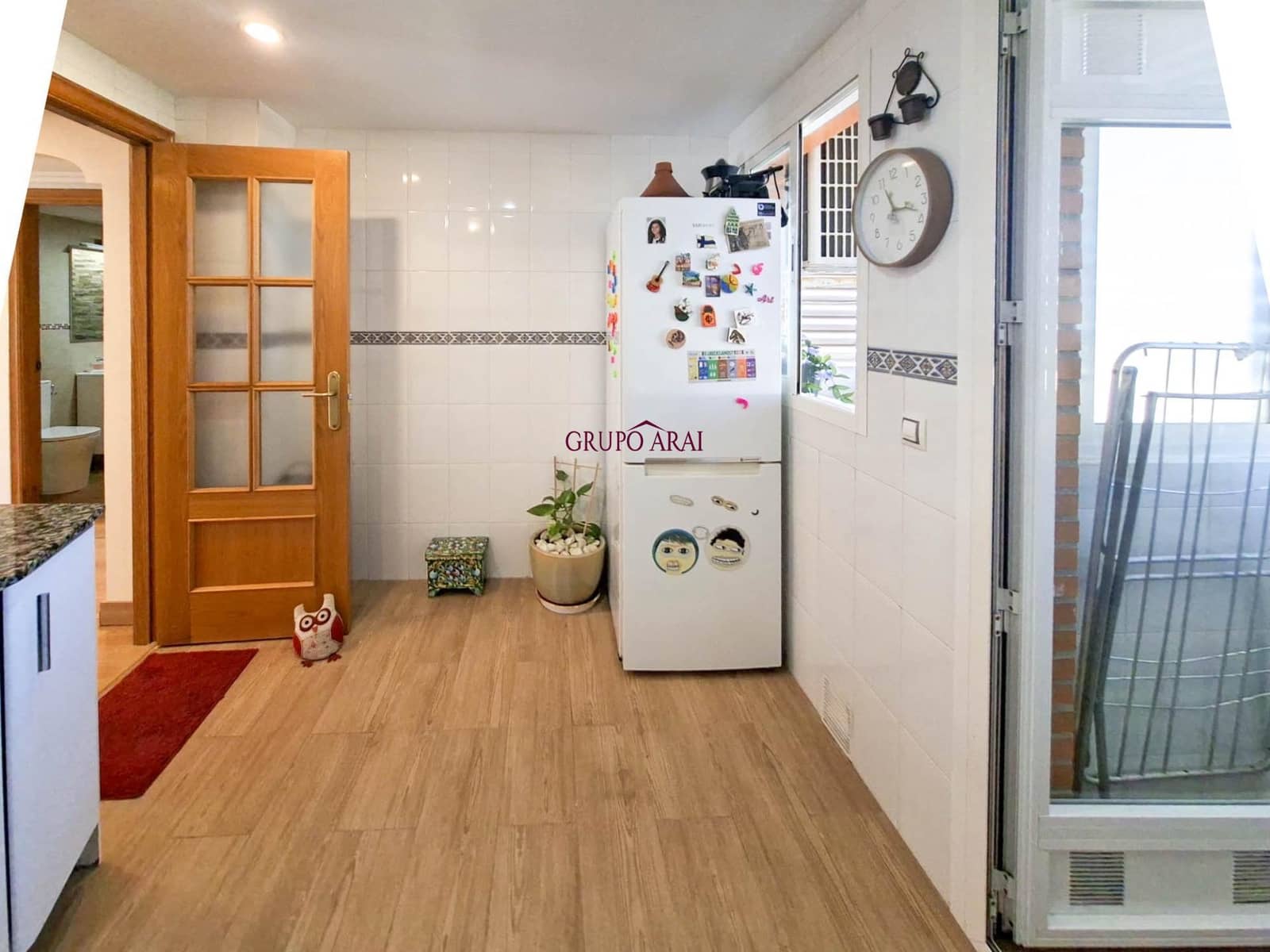 Piso de 3 habitaciones en Playa de San Juan en venta con piscina - 429.000 € (Ref: 9627782)