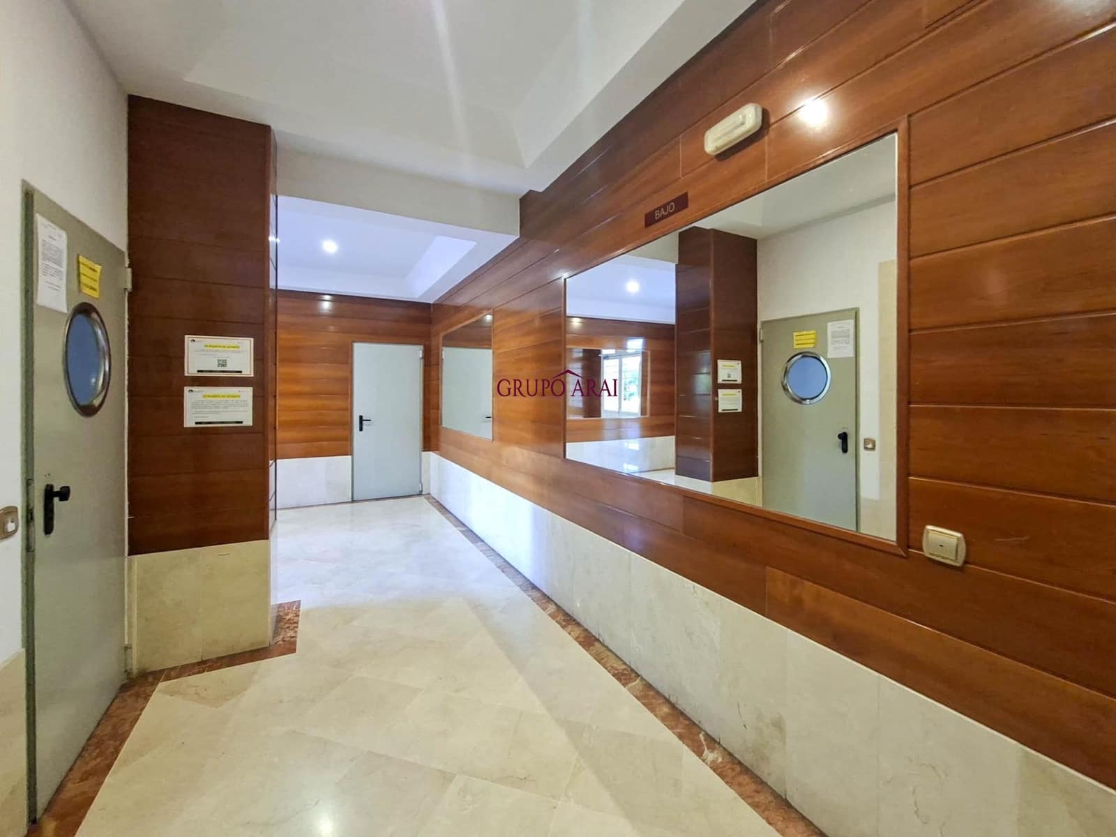 Piso de 3 habitaciones en Playa de San Juan en venta con piscina - 429.000 € (Ref: 9627782)