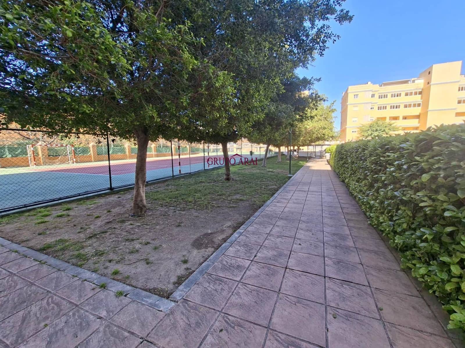 Piso de 3 habitaciones en Playa de San Juan en venta con piscina - 429.000 € (Ref: 9627782)