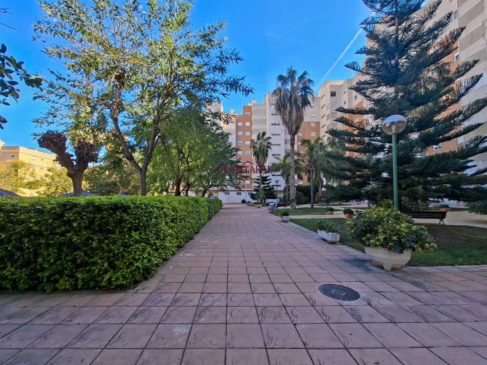 Piso de 3 habitaciones en Playa de San Juan en venta con piscina - 429.000 € (Ref: 9627782)