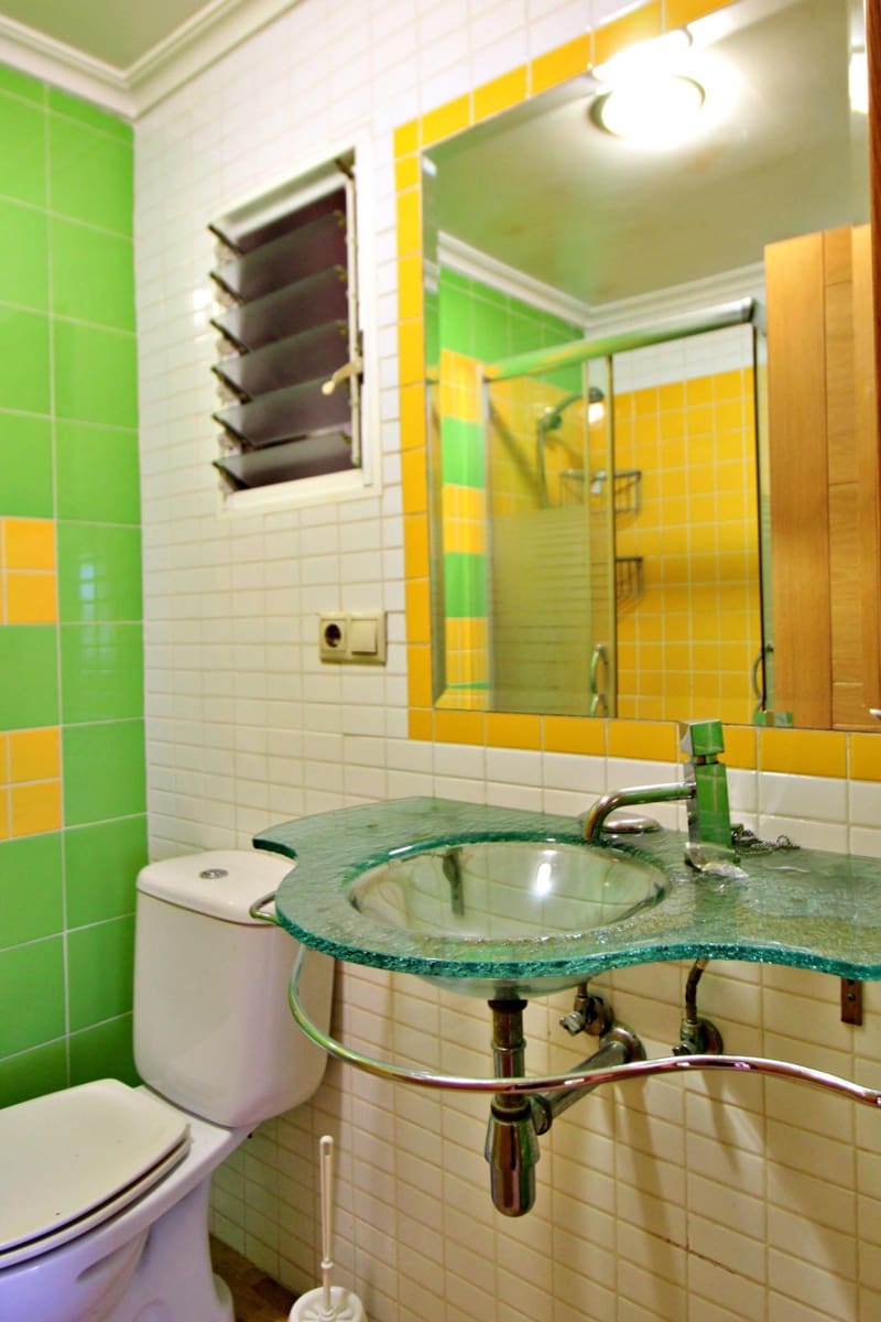 3 chambre Appartement à vendre à Alicante ville - 125 000 € (Ref: 9645235)