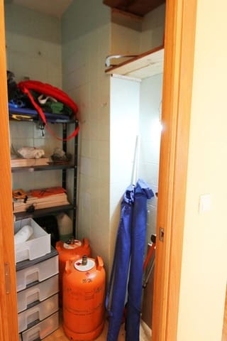 3 chambre Appartement à vendre à Cuatrocientas Viviendas, Alicante ville - 125 000 € (Ref: 9645235)