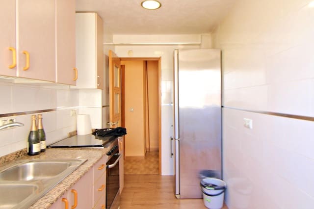 3 chambre Appartement à vendre à Cuatrocientas Viviendas, Alicante ville - 125 000 € (Ref: 9645235)