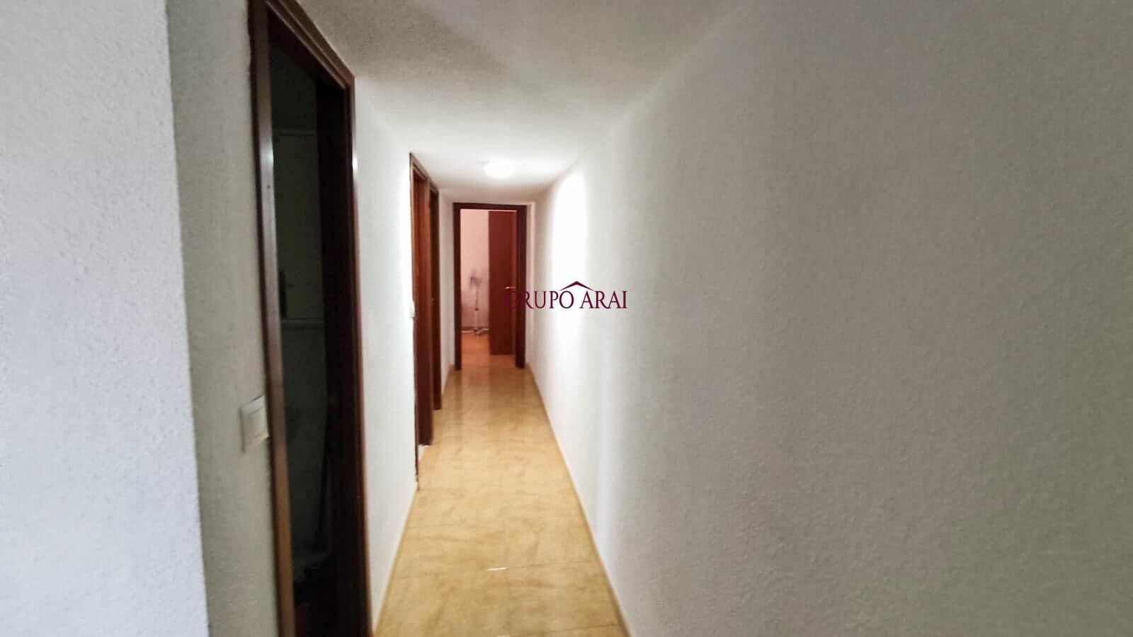 2 bedroom Flat for sale in Alicante / Alacant city - € 173,000 (Ref: 9659578)