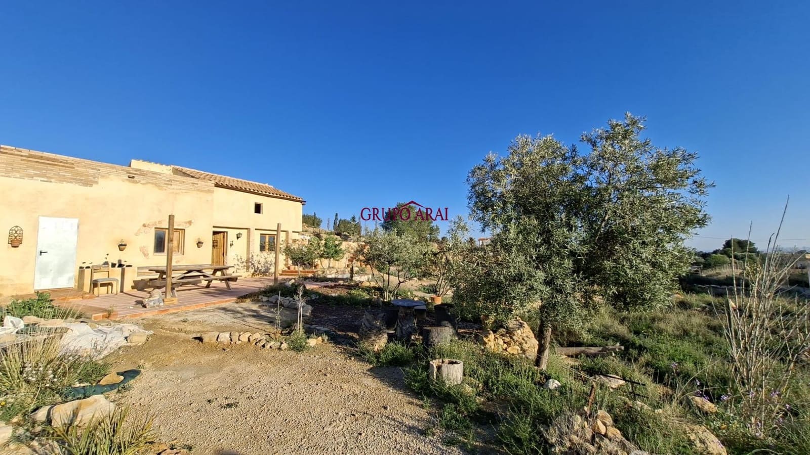 3 slaapkamer Villa te koop in Muchamiel / Mutxamel met zwembad - € 185.000 (Ref: 9686746)