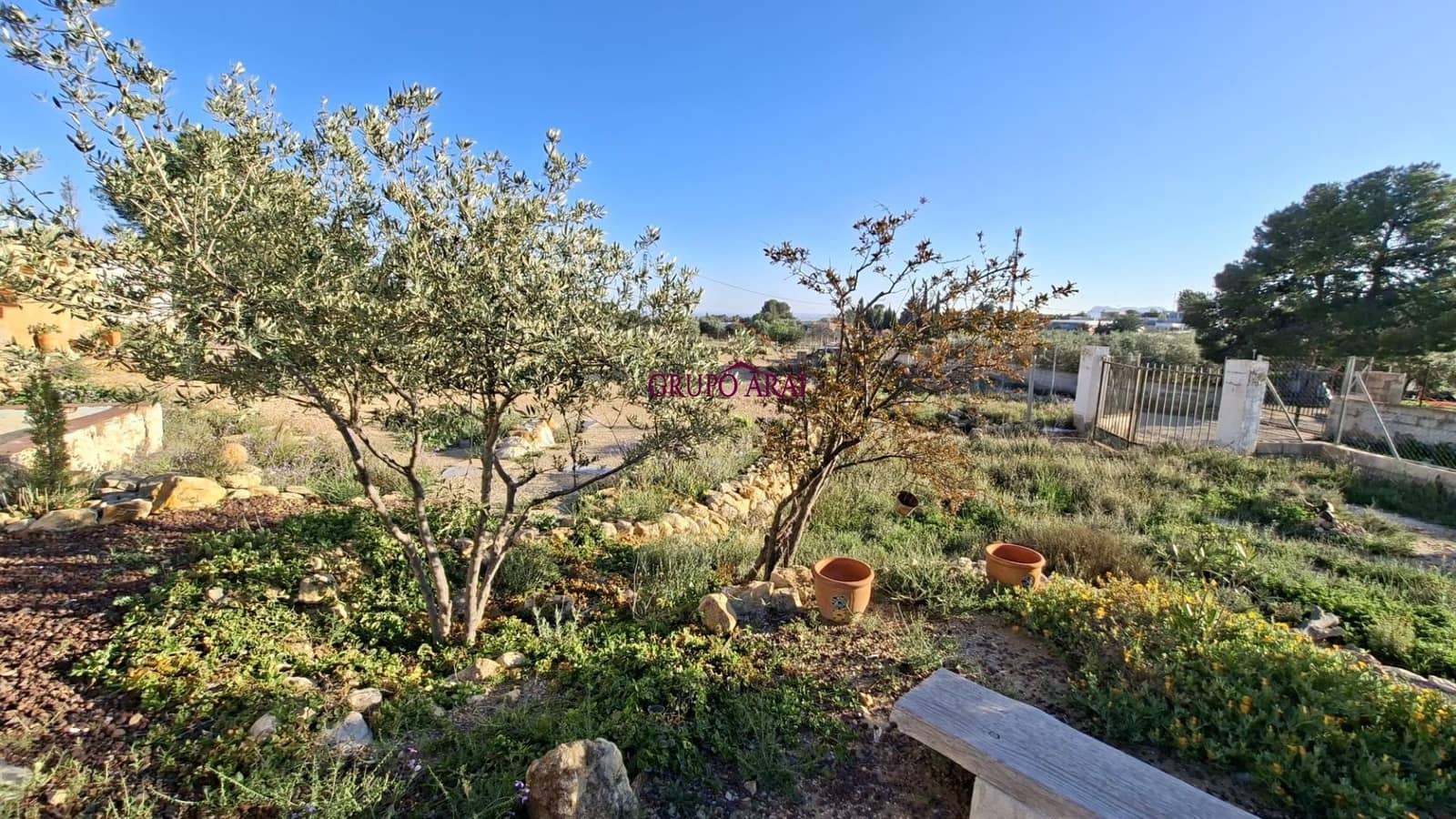 3 slaapkamer Villa te koop in Muchamiel / Mutxamel met zwembad - € 185.000 (Ref: 9686746)