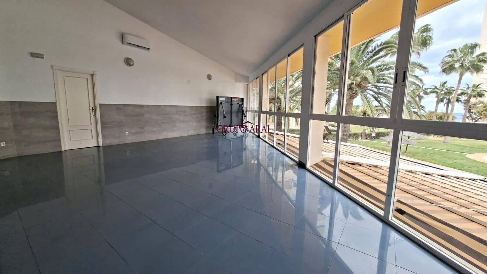 3 bedroom Apartment for sale in Playa de Muchavista with pool garage - € 665,000 (Ref: 9686747)