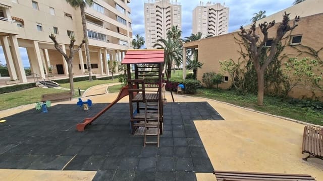 3 sovrum Lägenhet till salu i Playa de Muchavista, El Campello med pool garage - 665 000 € (Ref: 9686747)