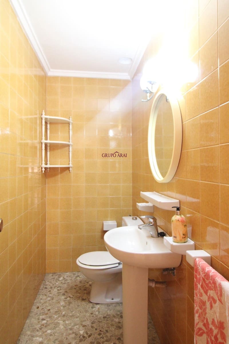 8 quarto Apartamento para venda em Elche / Elx - 399 000 € (Ref: 9690956)