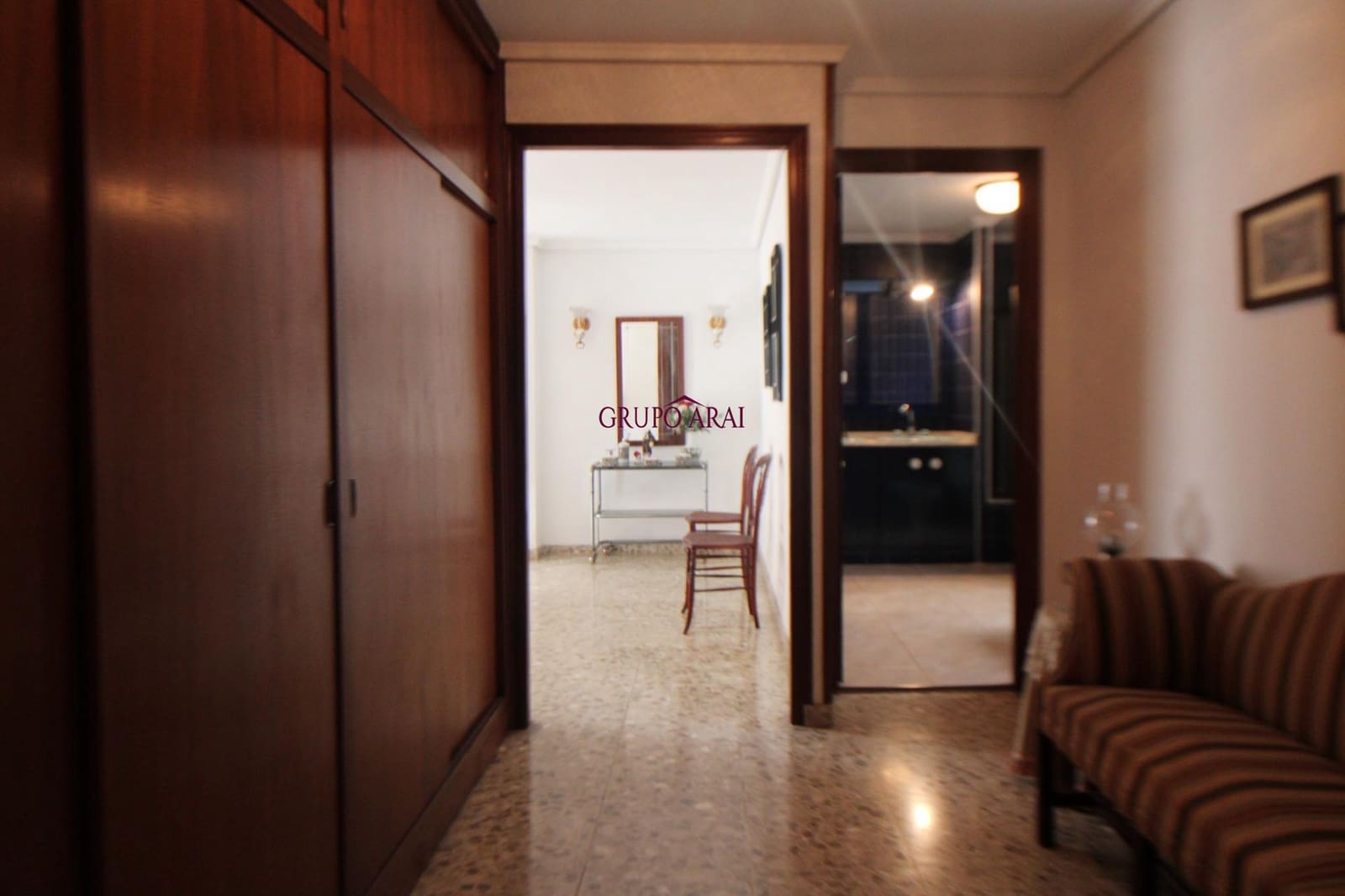 8 quarto Apartamento para venda em Elche / Elx - 399 000 € (Ref: 9690956)