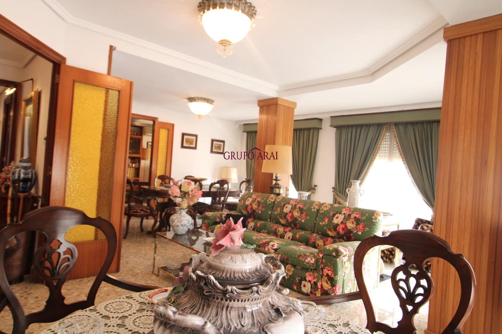 8 quarto Apartamento para venda em Elche / Elx - 399 000 € (Ref: 9690956)