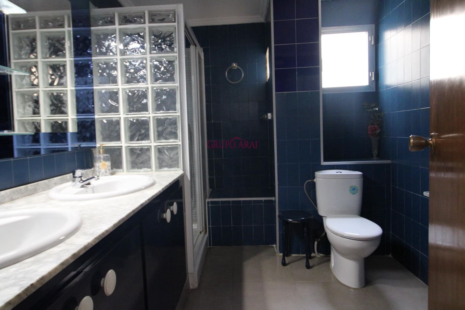 8 quarto Apartamento para venda em Elche / Elx - 399 000 € (Ref: 9690956)