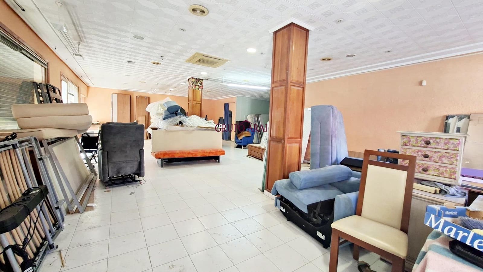 Kommersiell till salu i Novelda - 105 000 € (Ref: 9696257)