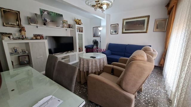 Piso de 4 habitaciones en Aspe en venta - 110.000 € (Ref: 9726788)