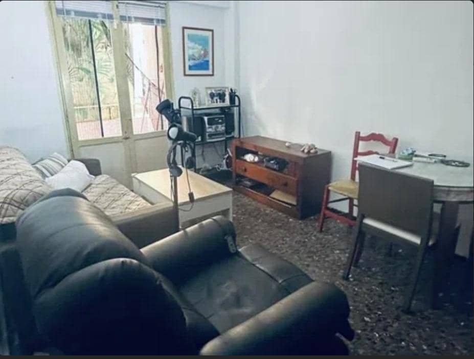 2 bedroom Flat for sale in Alicante / Alacant city - € 130,000 (Ref: 9730265)