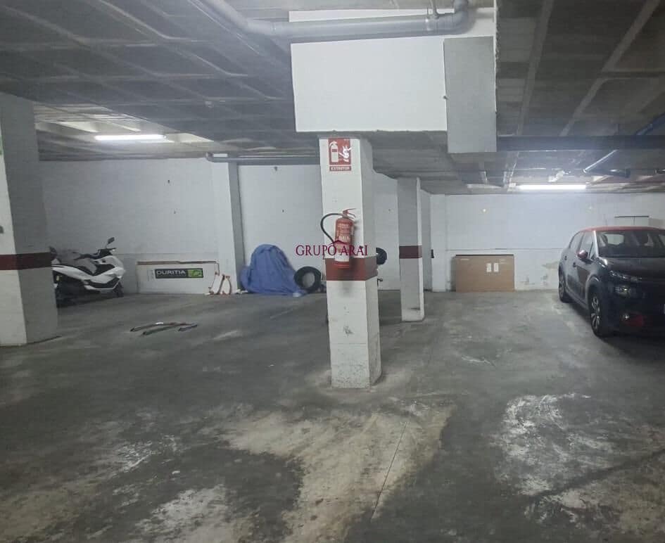 Garage zu verkaufen in Alicante / Alacant Stadt - 8.500 € (Ref: 9738960)