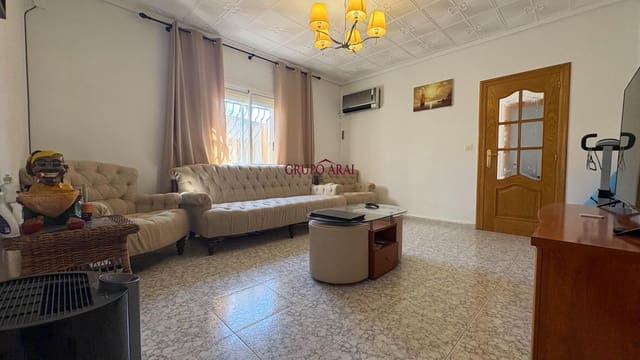 Chalet de 3 habitaciones en Rebolledo, Alicante / Alacant ciudad en venta con garaje - 250.000 € (Ref: 9738961)