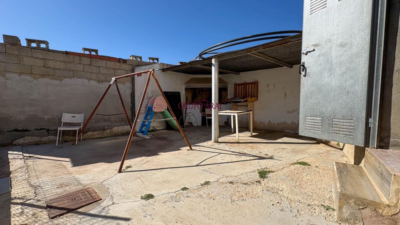 3 bedroom Townhouse for sale in Rebolledo with garage - € 250,000 (Ref: 9738961)