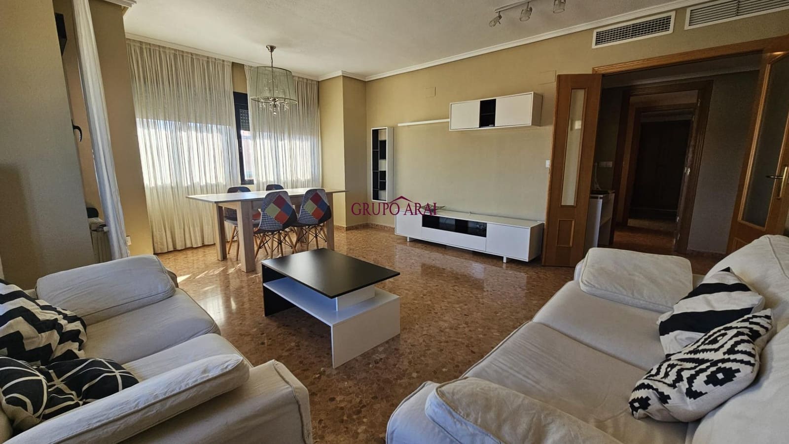 2 quarto Apartamento para venda em Alicante cidade - 288 000 € (Ref: 9741856)
