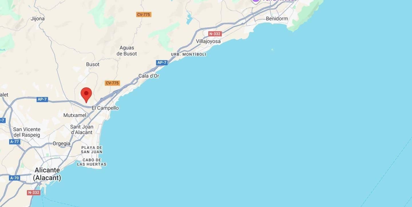 3 sypialnia Willa na sprzedaż w Muchamiel / Mutxamel z basenem - 450 000 € (Ref: 9770797)