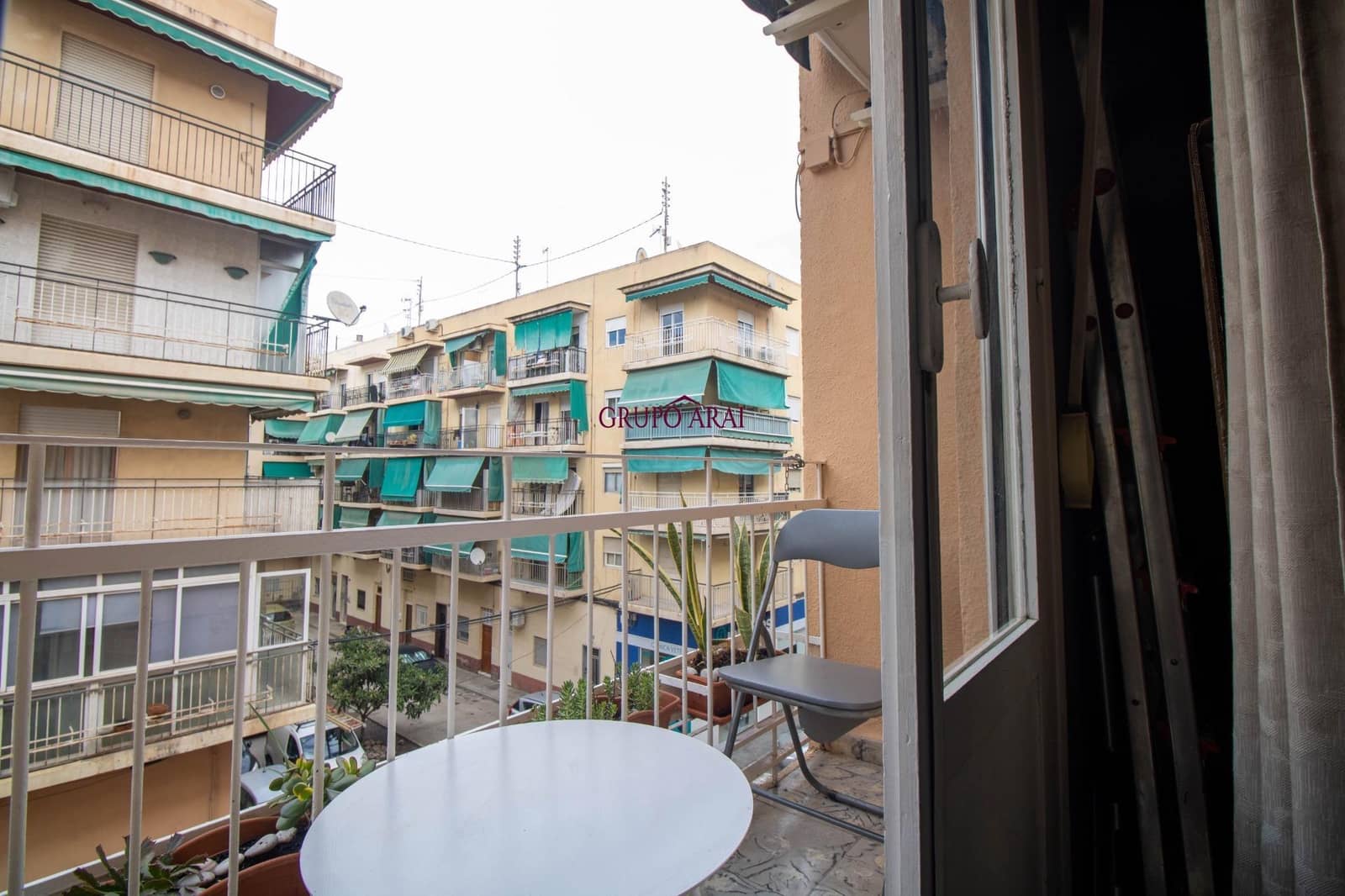 2 makuuhuone Asunto myytävänä paikassa Alicante kaupunki - 162 000 € (Ref: 9773241)