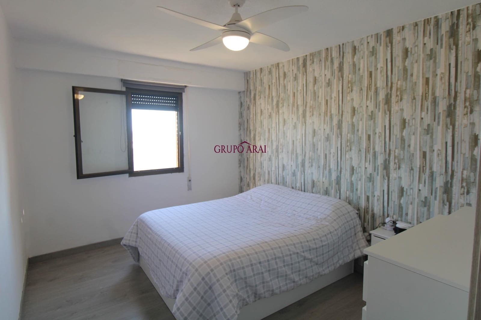 2 slaapkamer Flat te koop in Alicante stad - € 175.000 (Ref: 9788543)