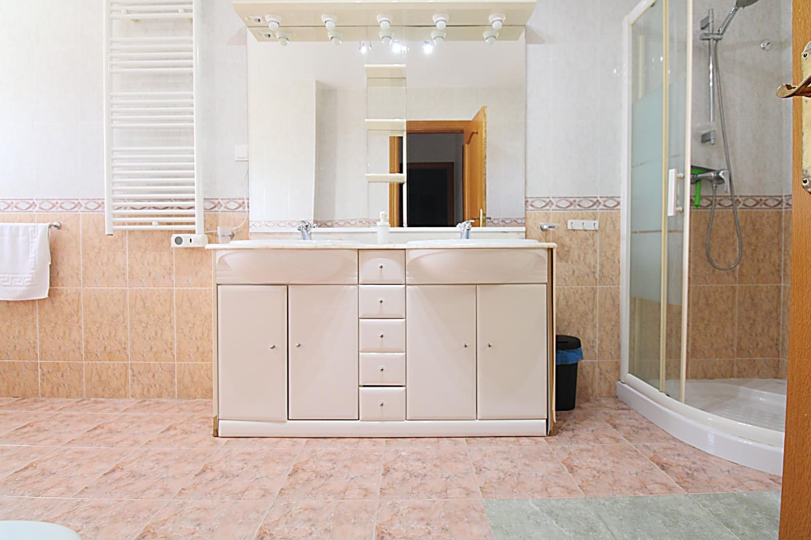 5 makuuhuone Huvila myytävänä paikassa Muchamiel / Mutxamel mukana 
autotalli - 525 000 € (Ref: 9788544)