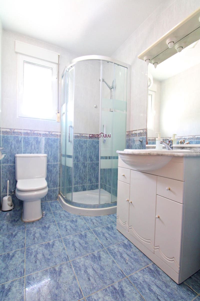 5 bedroom Villa for sale in Muchamiel / Mutxamel with garage - € 525,000 (Ref: 9788544)