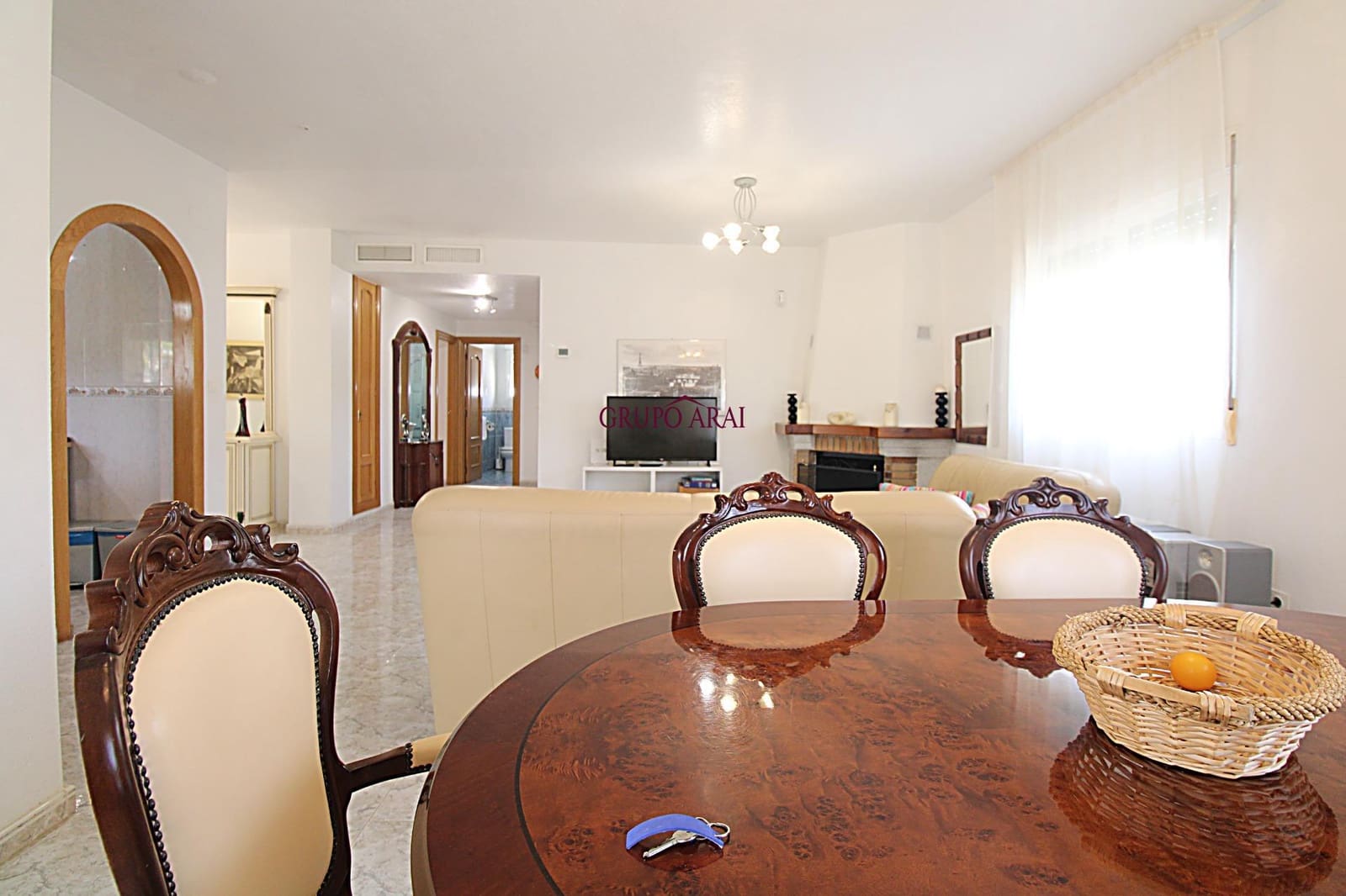 5 bedroom Villa for sale in Muchamiel / Mutxamel with garage - € 525,000 (Ref: 9788544)