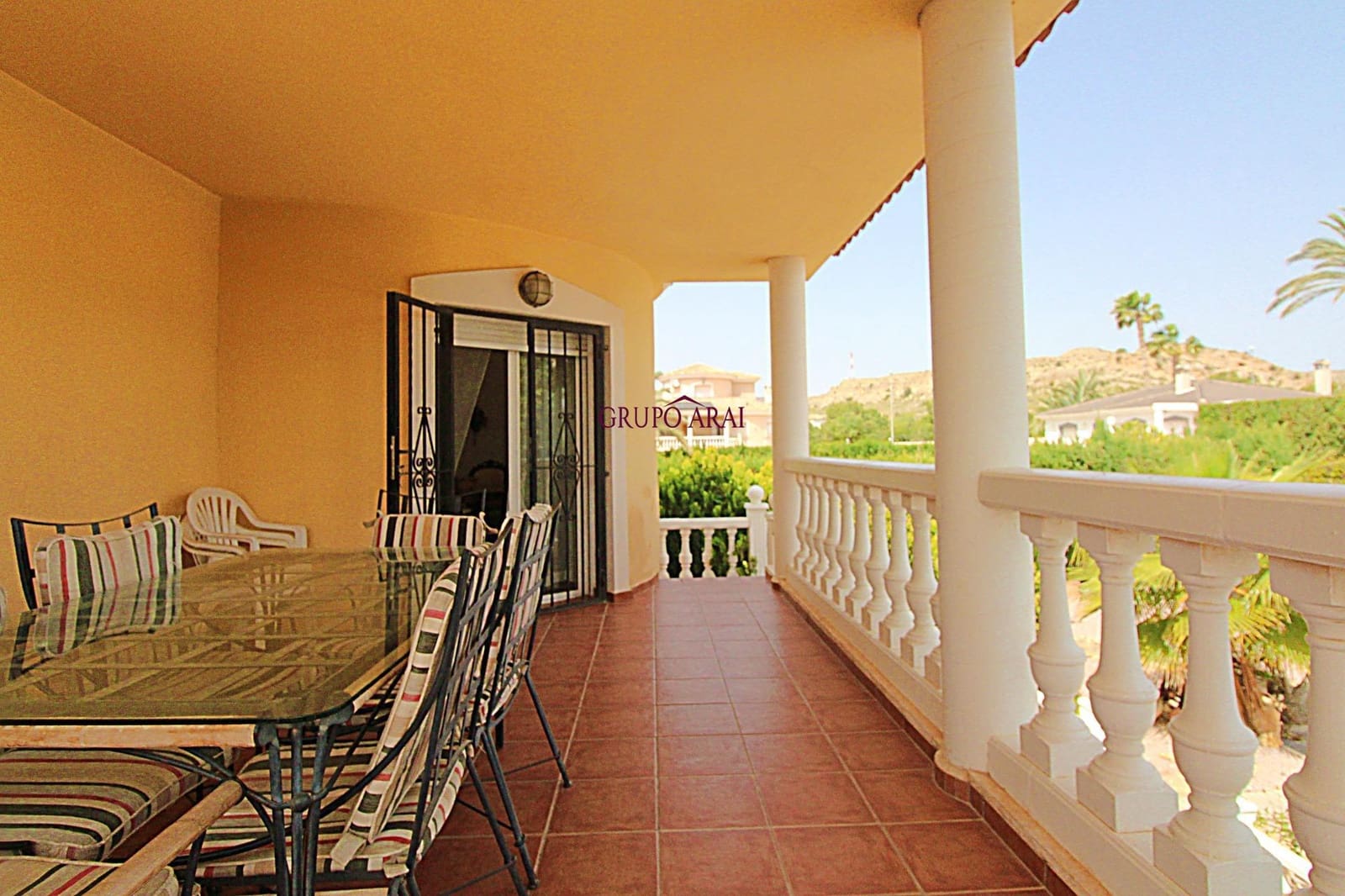 5 bedroom Villa for sale in Muchamiel / Mutxamel with garage - € 525,000 (Ref: 9788544)