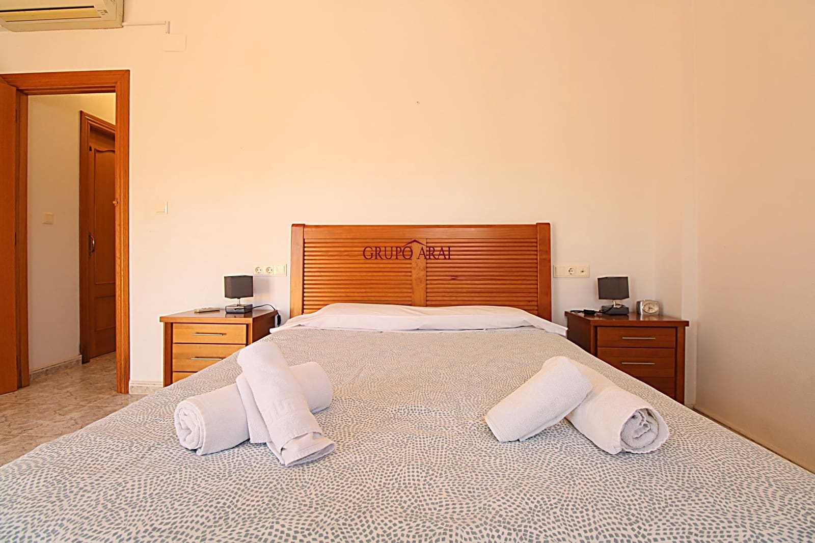 5 bedroom Villa for sale in Muchamiel / Mutxamel with garage - € 525,000 (Ref: 9788544)