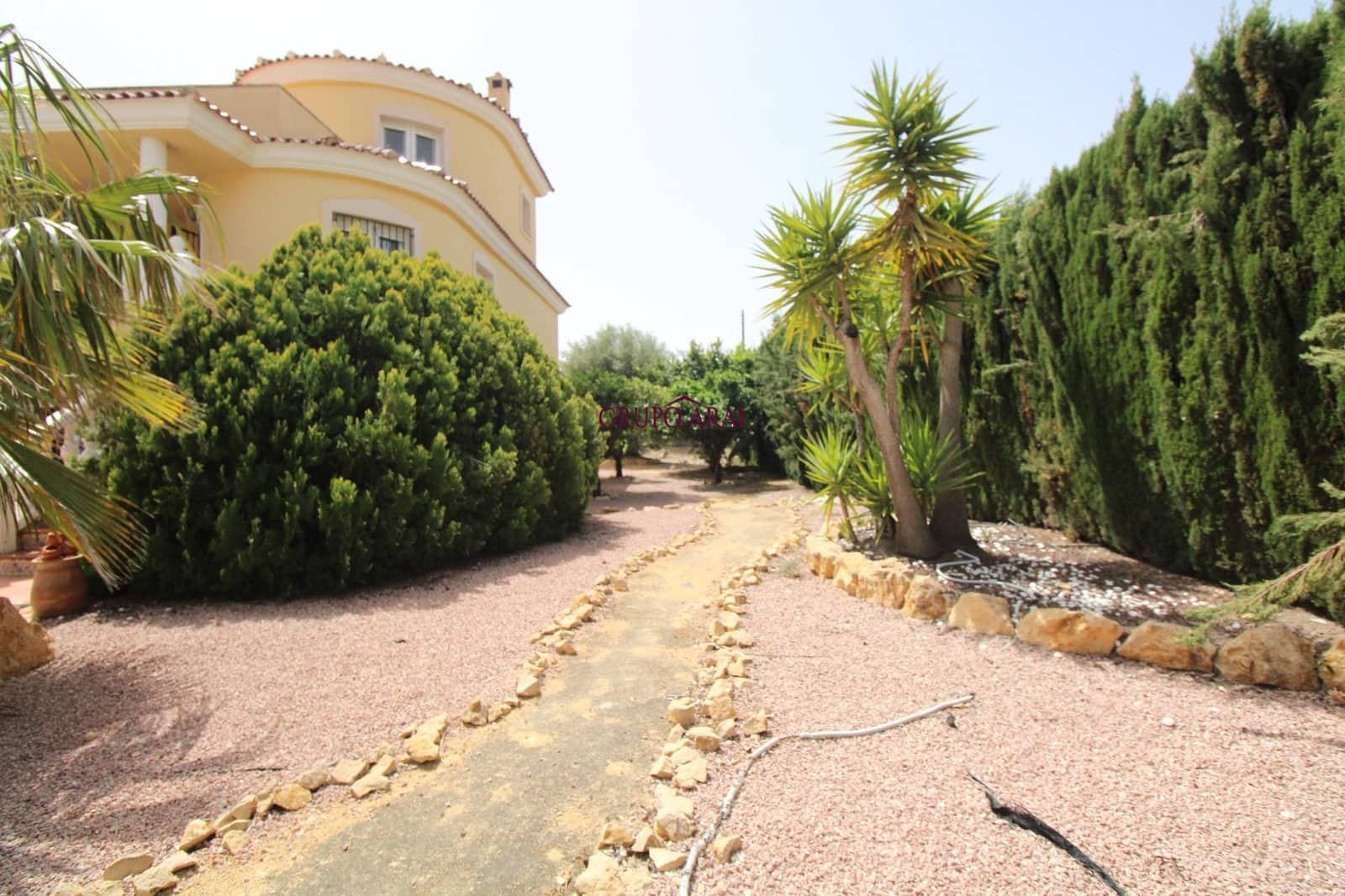 5 bedroom Villa for sale in Muchamiel / Mutxamel with garage - € 525,000 (Ref: 9788544)