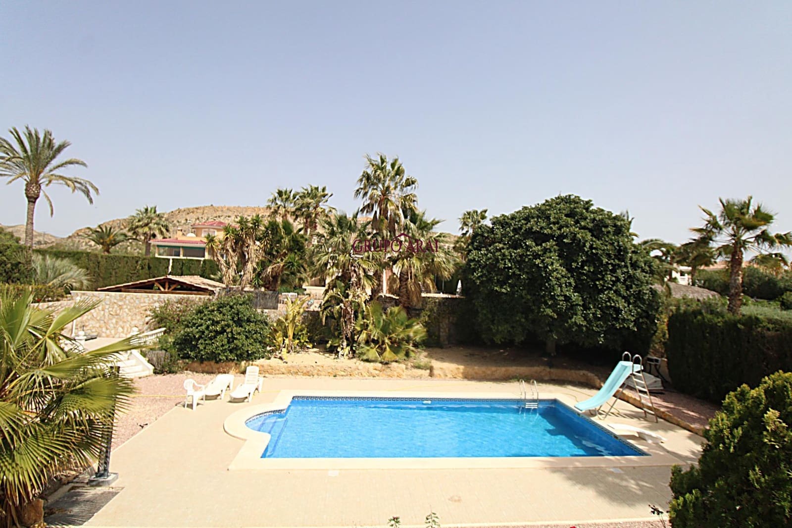 5 bedroom Villa for sale in Muchamiel / Mutxamel with garage - € 525,000 (Ref: 9788544)