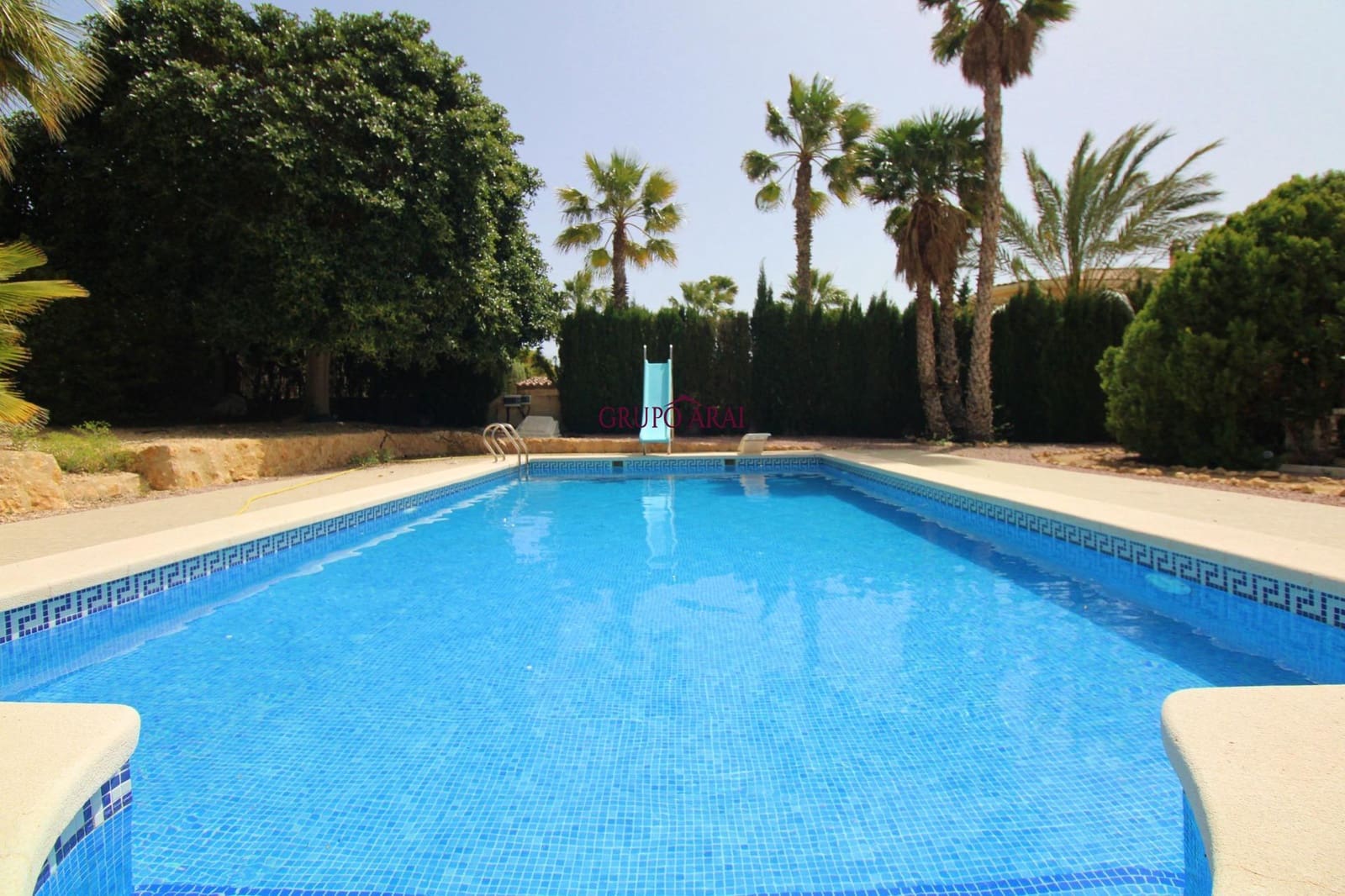 5 bedroom Villa for sale in Muchamiel / Mutxamel with garage - € 525,000 (Ref: 9788544)