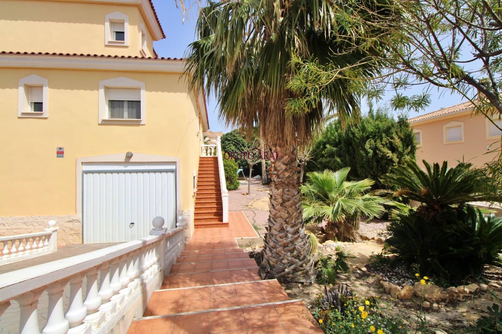 5 bedroom Villa for sale in Muchamiel / Mutxamel with garage - € 525,000 (Ref: 9788544)