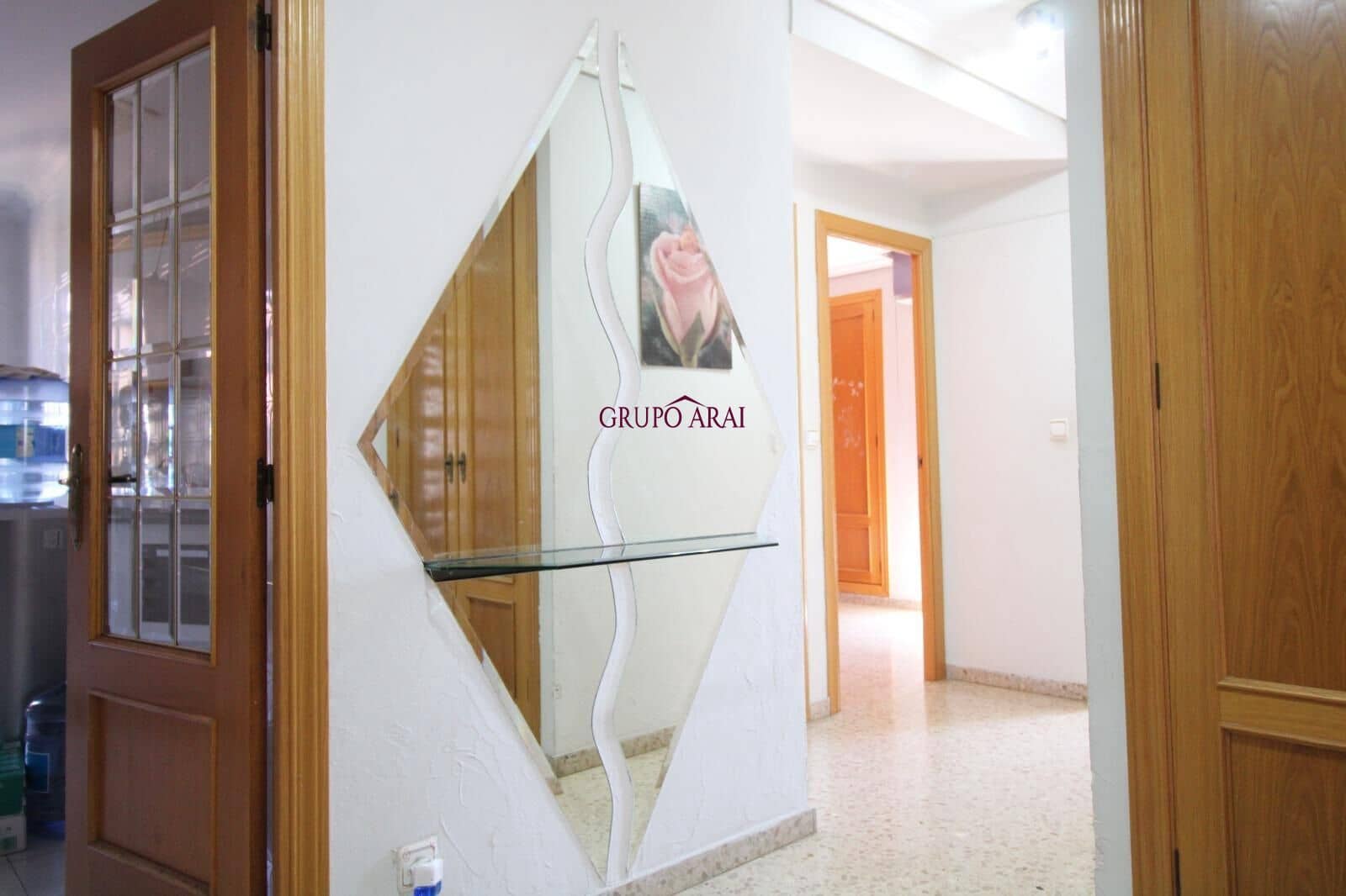 4 slaapkamer Flat te koop in Alicante stad met zwembad garage - € 240.000 (Ref: 9791219)