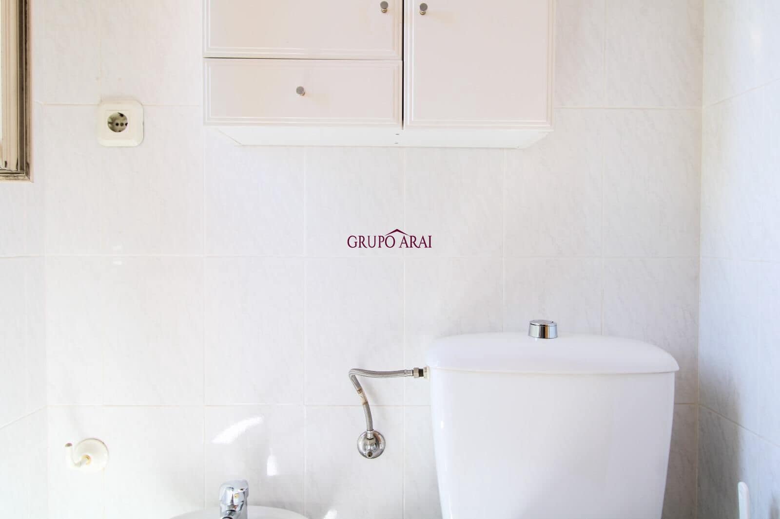 4 slaapkamer Flat te koop in Alicante stad met zwembad garage - € 240.000 (Ref: 9791219)