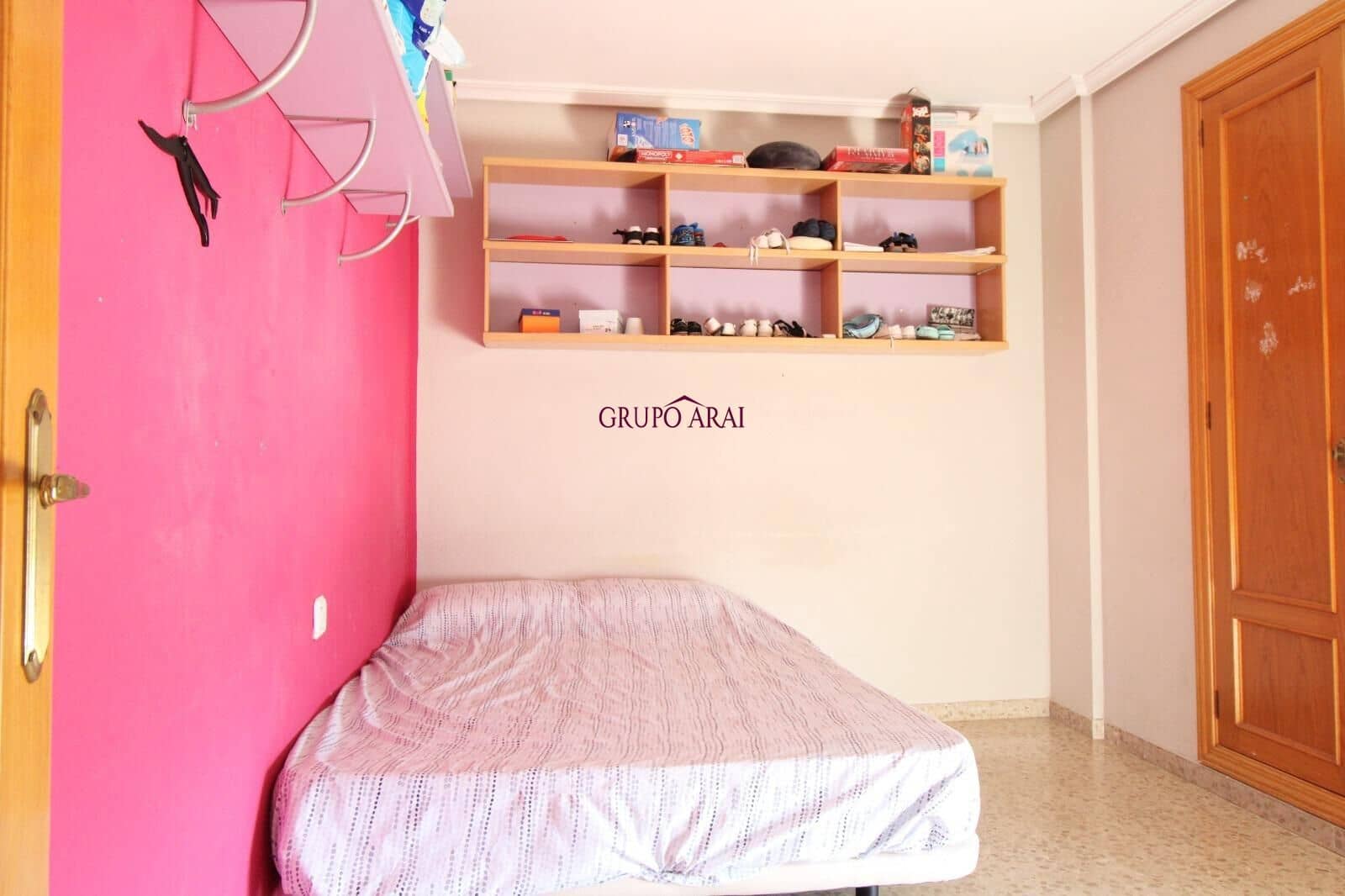 4 slaapkamer Flat te koop in Alicante stad met zwembad garage - € 240.000 (Ref: 9791219)