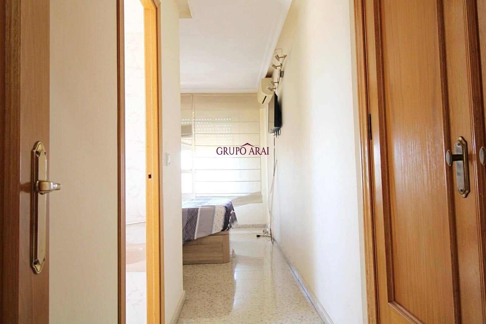 4 slaapkamer Flat te koop in Alicante stad met zwembad garage - € 240.000 (Ref: 9791219)