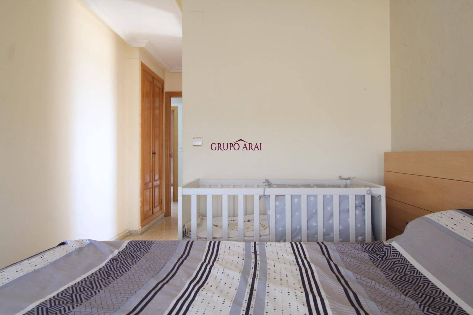 4 slaapkamer Flat te koop in Alicante stad met zwembad garage - € 240.000 (Ref: 9791219)