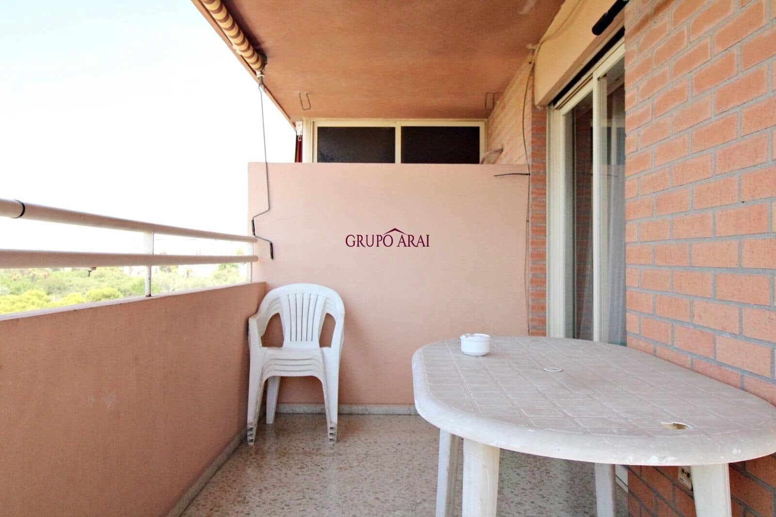 4 slaapkamer Flat te koop in Alicante stad met zwembad garage - € 240.000 (Ref: 9791219)