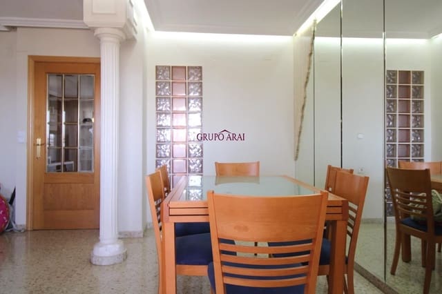 4 slaapkamer Flat te koop in Alicante stad met zwembad garage - € 240.000 (Ref: 9791219)