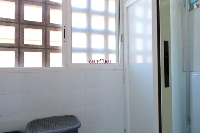 4 slaapkamer Flat te koop in Alicante stad met zwembad garage - € 240.000 (Ref: 9791219)