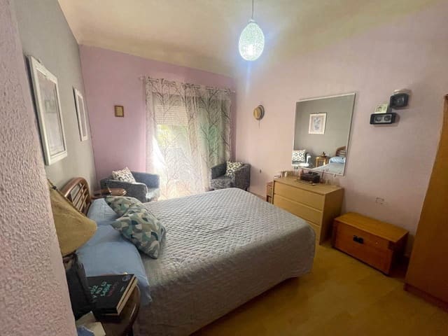 4 camera da letto Appartamento in vendita in Alicante città - 150.000 € (Rif: 9804503)