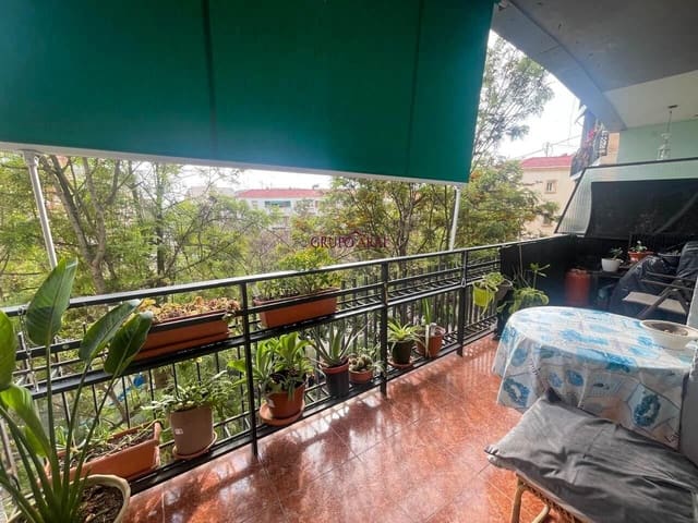 4 camera da letto Appartamento in vendita in Alicante città - 150.000 € (Rif: 9804503)