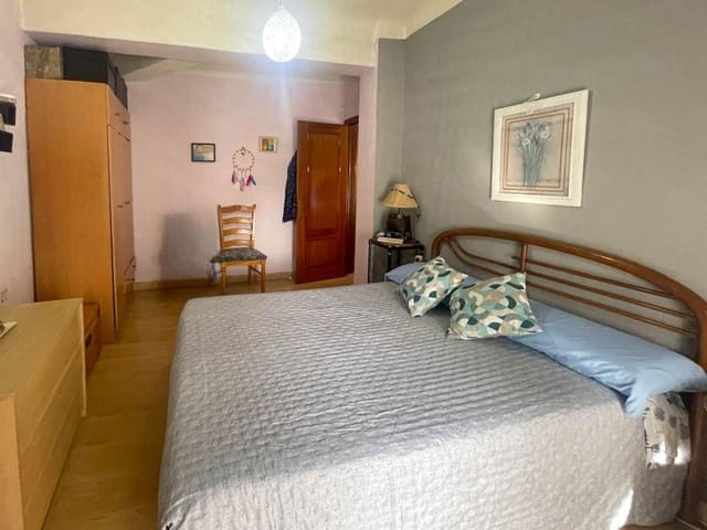 4 camera da letto Appartamento in vendita in Alicante città - 150.000 € (Rif: 9804503)