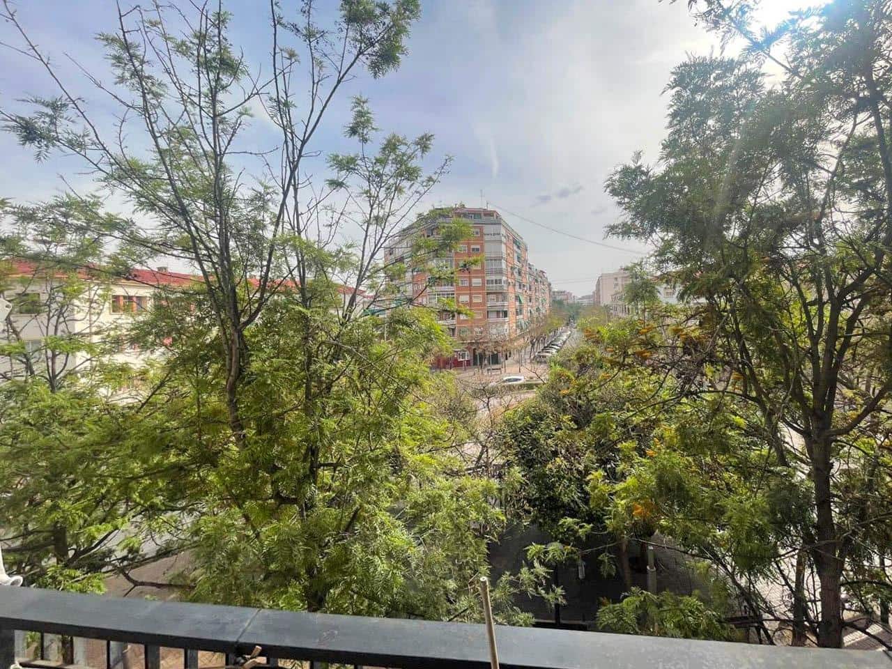 4 camera da letto Appartamento in vendita in Alicante citta - 150.000 € (Rif: 9804503)