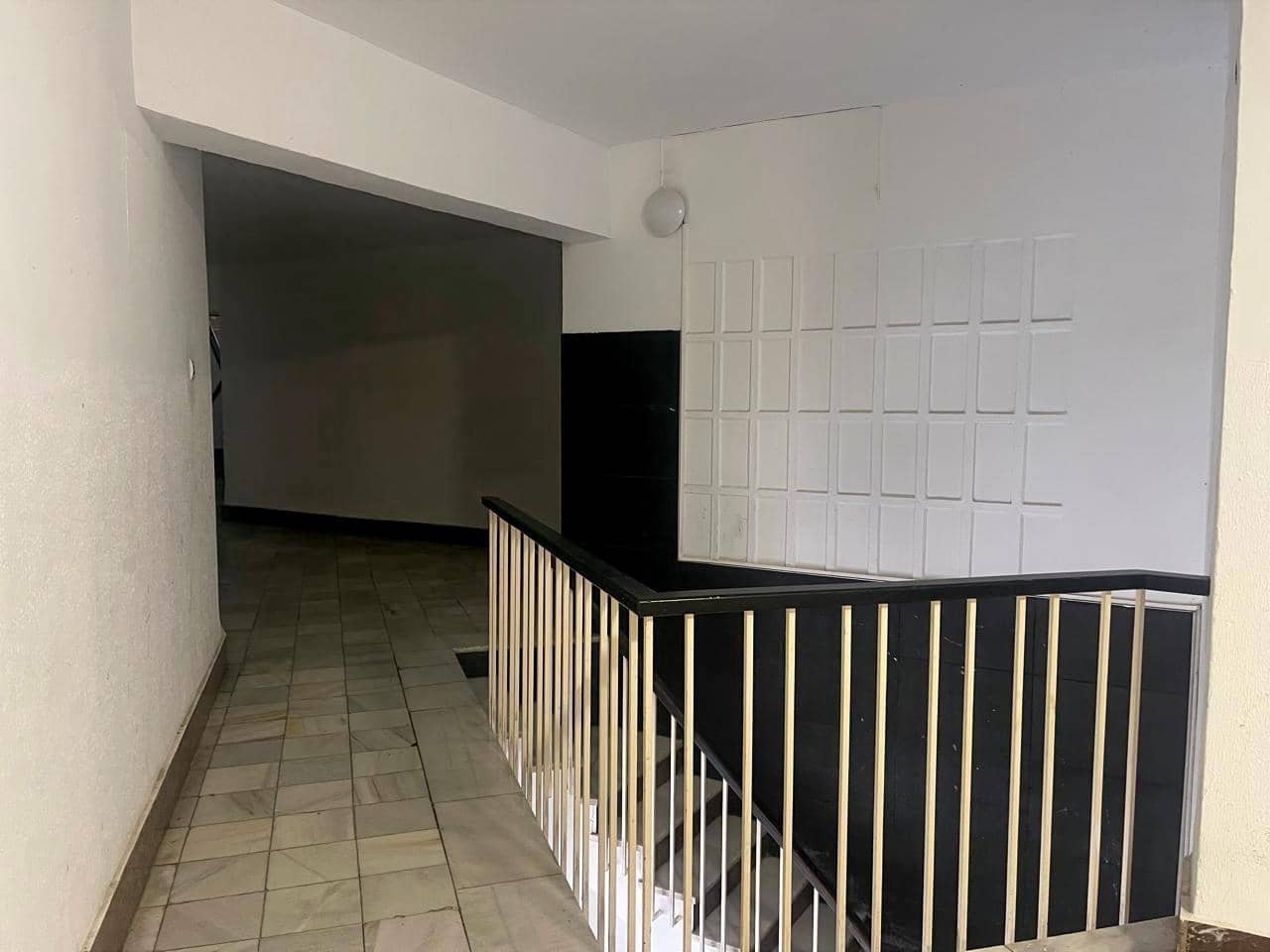 4 camera da letto Appartamento in vendita in Alicante citta - 150.000 € (Rif: 9804503)