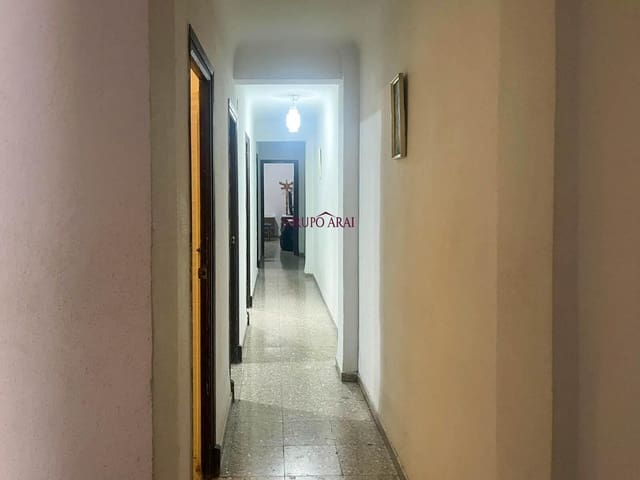 3 Zimmer Wohnung zu verkaufen in Carolinas Altas, Alicante / Alacant Stadt - 139.000 € (Ref: 9808135)